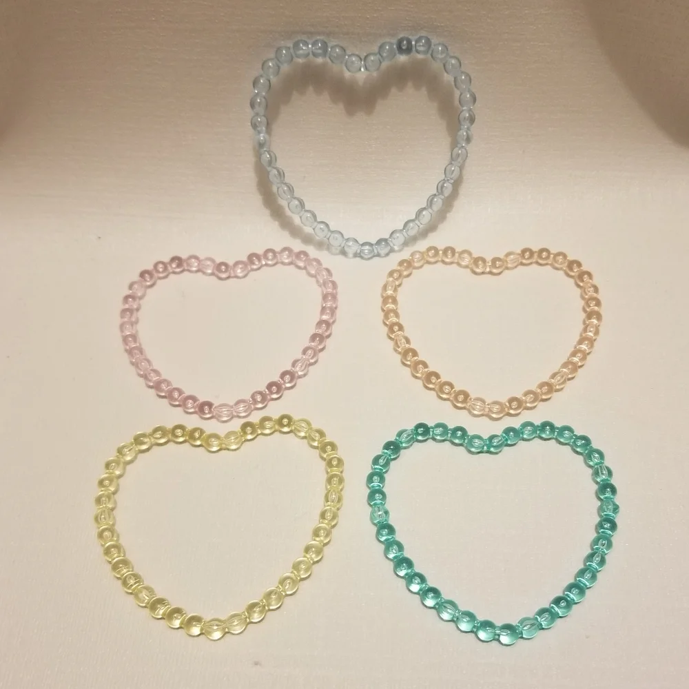 EUC vtg set of 5 rings & heart bracelets